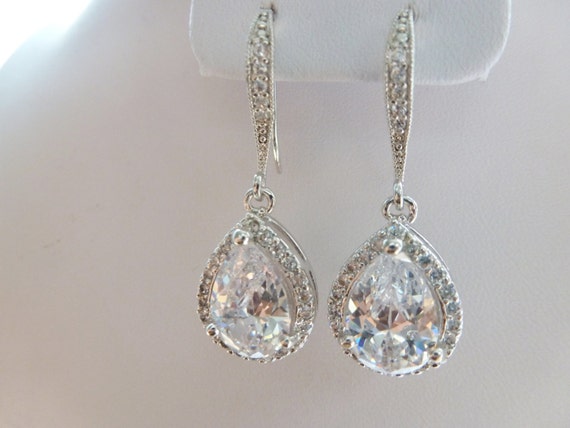 Wedding Jewelry Clear Earrings Pear Clear by MyTinyStarShining