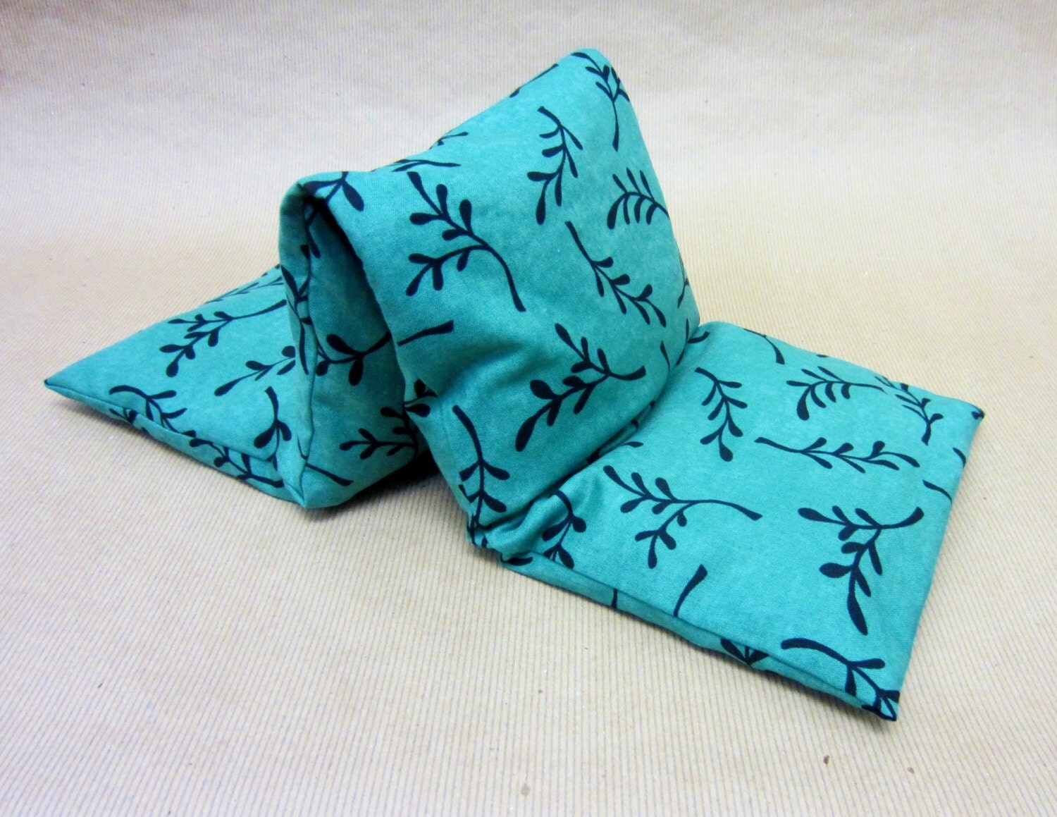 Corn Neck Heat Wrap Pillow Microwaveable Hot by CREATIONSbySabine