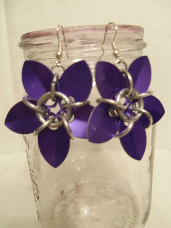 Items similar to Purple scale flower earrings on Etsy