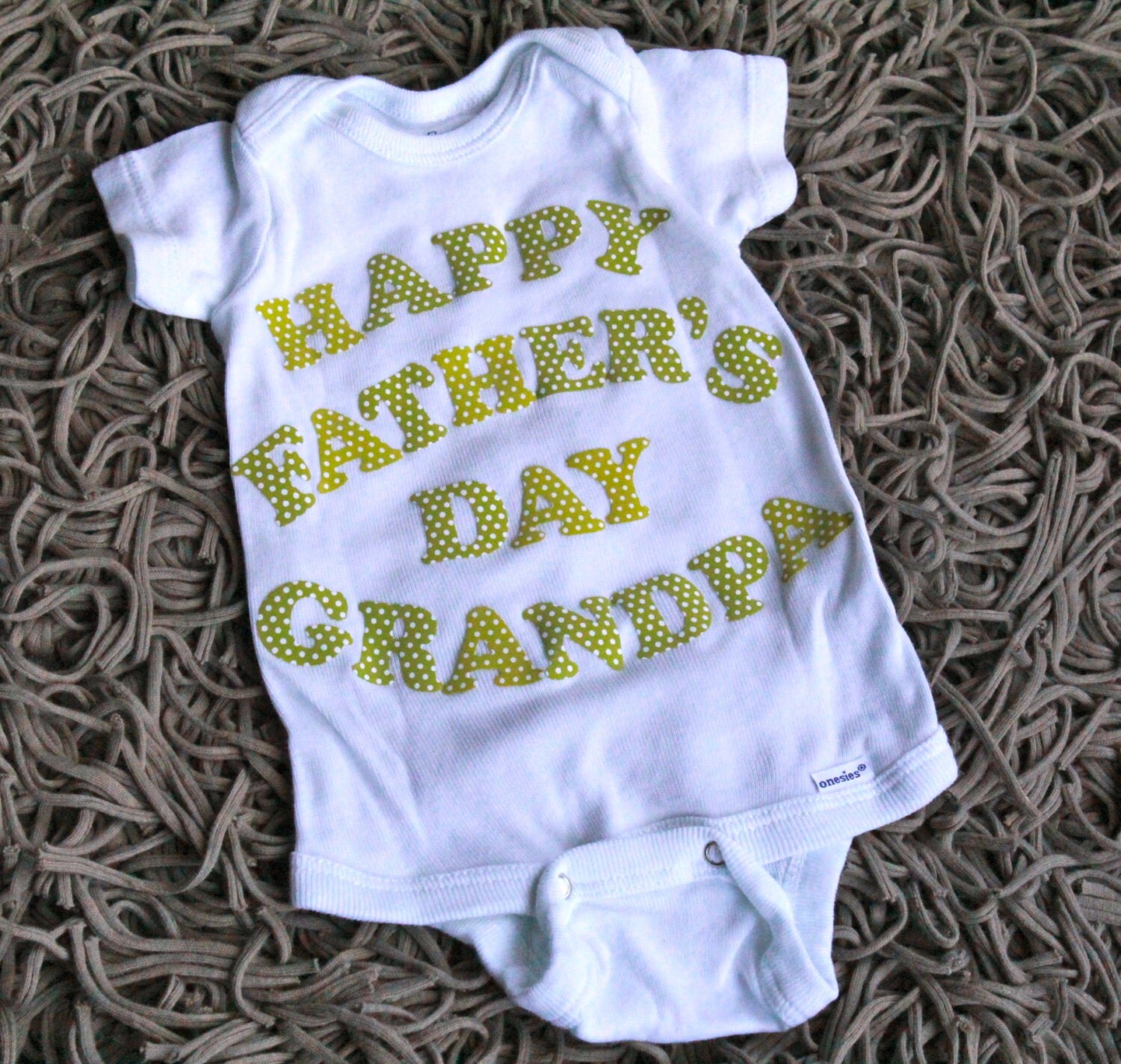 Download Happy Fathers Day Grandpa onesie... baby outfit....kid's