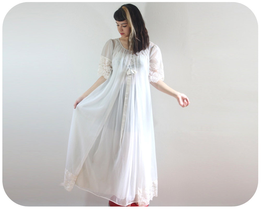 60s Ethereal NIGHTGOWN & PEIGNOIR Set Palest Blue and White