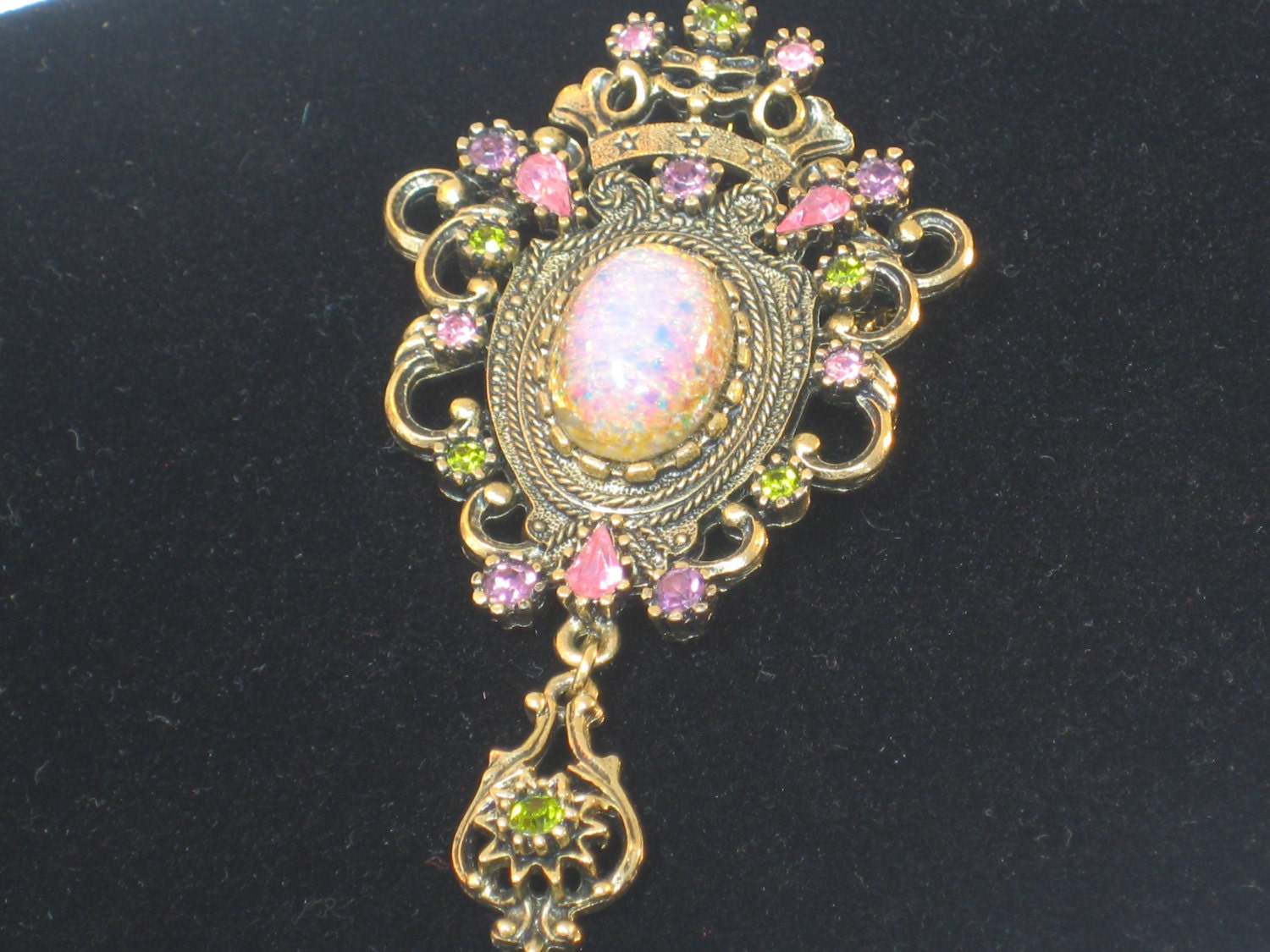 Vintage Sarah Coventry 'Contessa' Brooch by mimmiestreasurechest