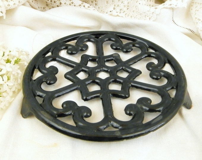 Vintage French Cast Iron Black Enamelware Trivet / Hot Plate / Heat Mat, Country Kitchen Decor from France, Retro Enamel Kitchenware