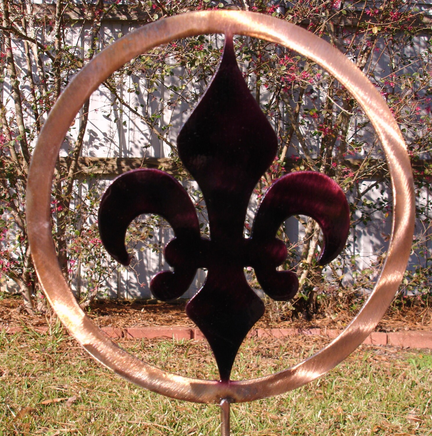 Fleur De Lis Yard Art