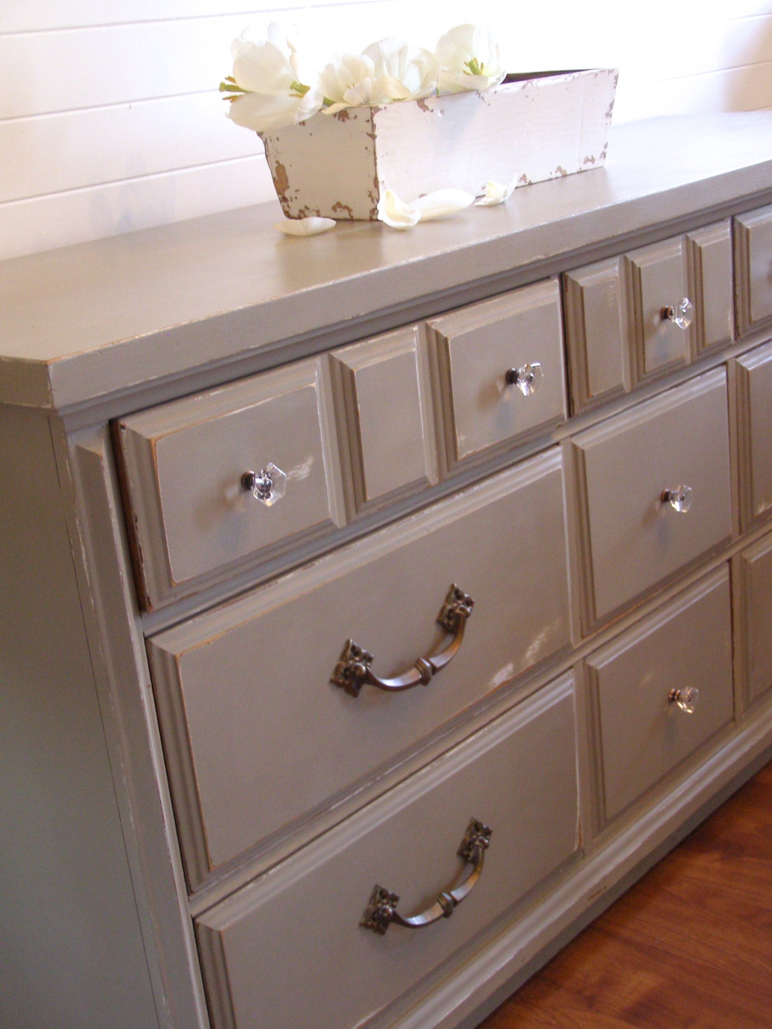 annie sloan french linen cabinets