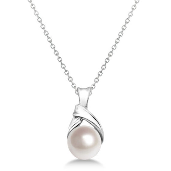 ... Akoya Cultured Pearl Necklace Pendant 14K White Gold Knot Design (6mm