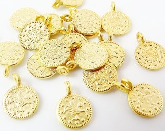 20 Mini Round Coin Charms - Matte Gold Plated