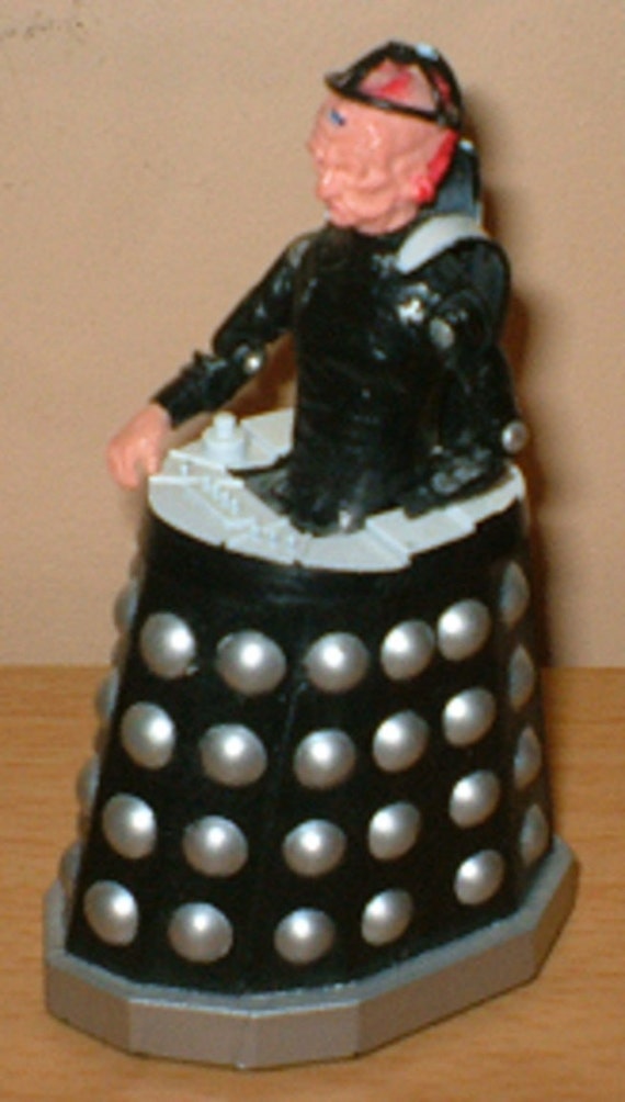 DAVROS Vintage Dapol plastic Doctor Who action figure dalek dr