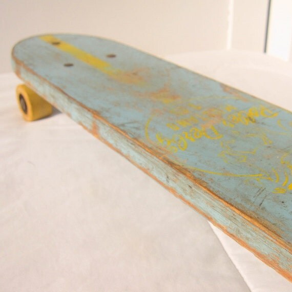 Roller Derby Mustang 15 Skateboard 1960s Retro Blue and