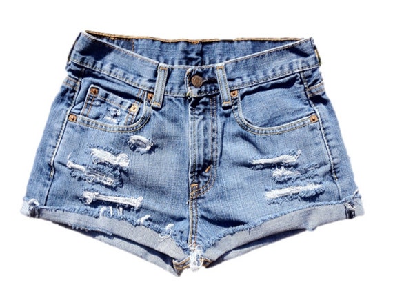 levi distressed jean shorts