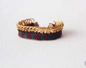 Royal Lady Bracelet - Friendship handmade woven bracelet, red and green with a golden chain and clasp