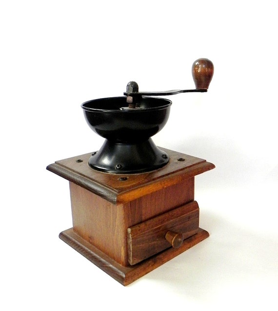 Vintage antique hand coffee grinder by ZenBao on Etsy