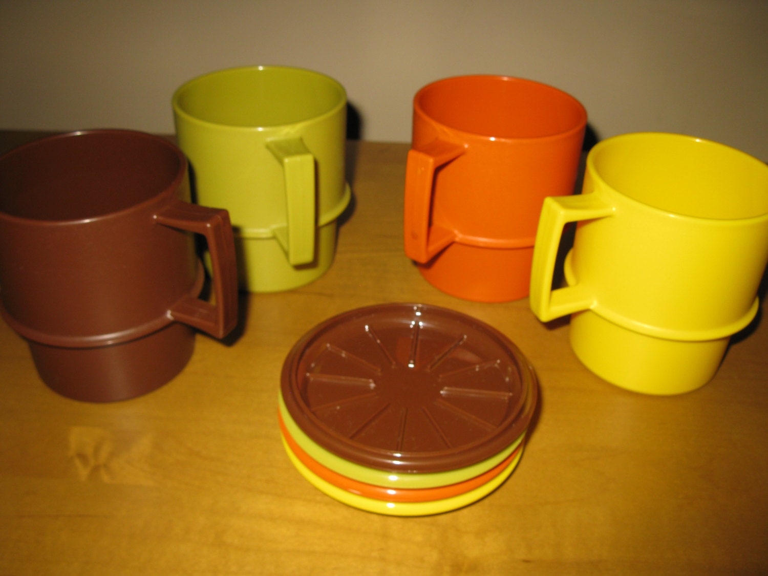 Vintage Tupperware mugs Tupperware cups set of 4 harvest