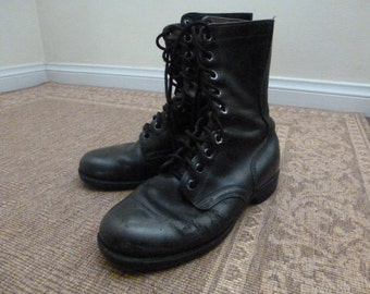 Popular items for combat boots on Etsy
