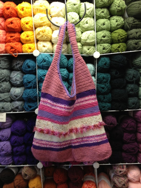 Items similar to Crochet Tote Bag - Travel Bag - Purse ...