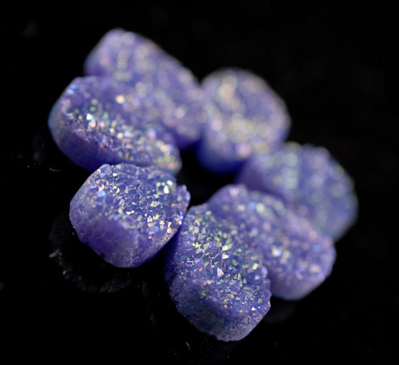 Lovely 1 Piece Purple Teardrop Calibrated Druzy by deDruzy on Etsy