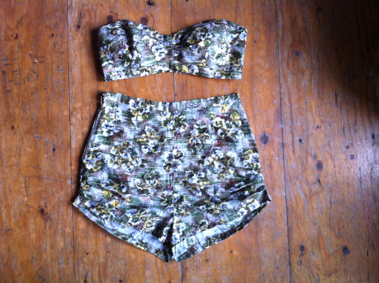SALE. Strapless 50s style bikini in green yellow flower print.