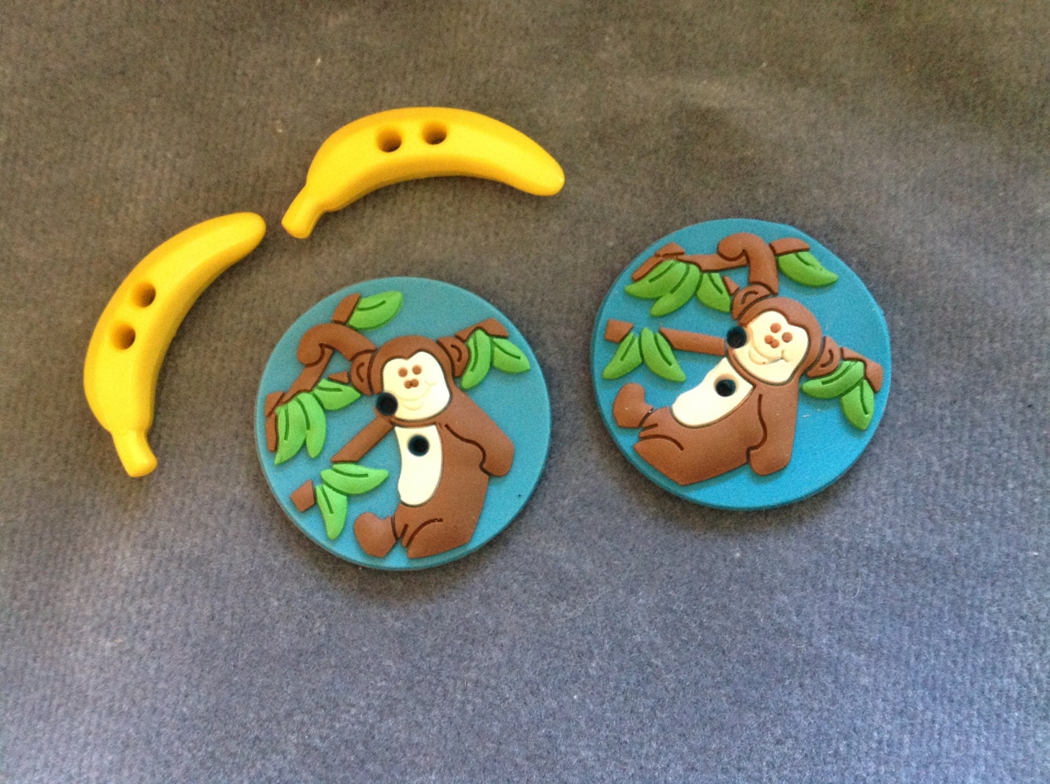 Monkey buttons. Rubber monkey buttons w/ bananas 1