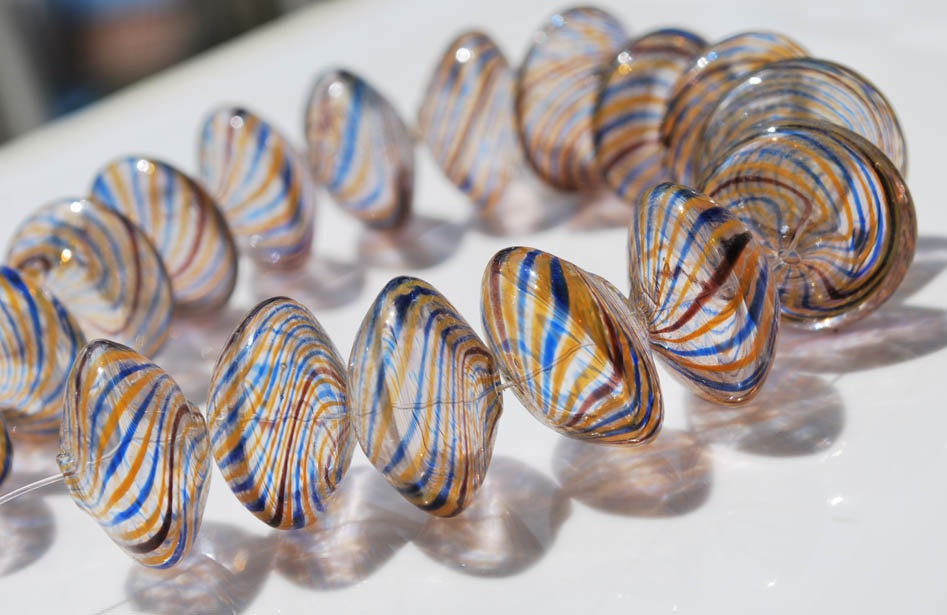 6 Pcs Large Hand Blown Glass Beads 20mm / Tri Colored Spiral
