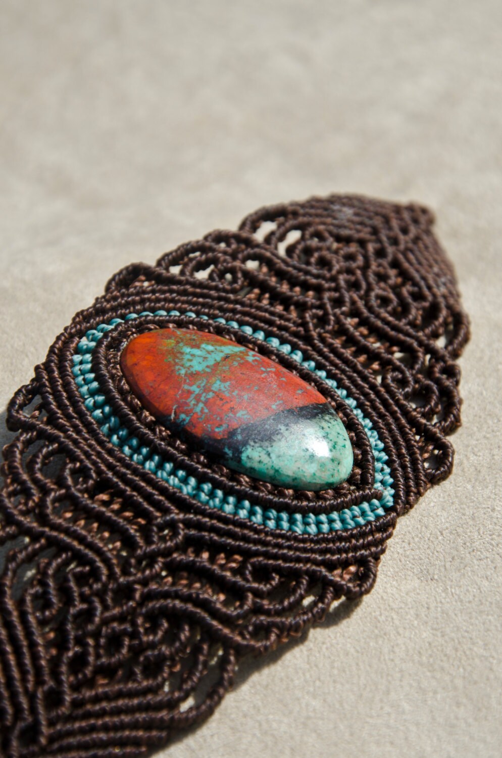 Macrame bracelet with Sunset Turquoise natural stone