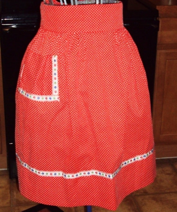 Red Hostess Apron Vintage Kitsch & Retro w/ Raised White