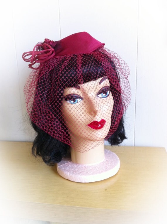 Vintage Red Roses Hat with Veil