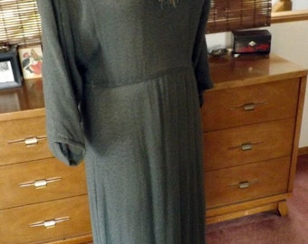 Vintage 70s-80s Slate Fringed Light Sweater Dolman sleeve boho Maxi Dress M-L