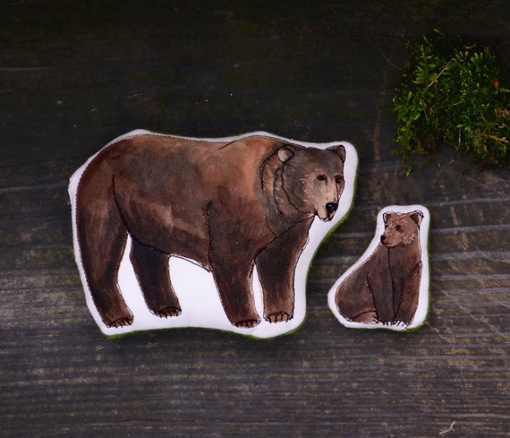 Handmade Bear Toys. Hand-painted American Grizzly Bear Family set by Aly Parrott on Etsy. Ready to ship.