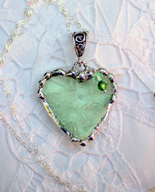 Depression Glass Jewelry Heart Pendant Sharon Cabbage Rose