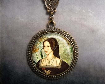 Anne Boleyn necklace, Anne Boleyn jewelry, Tudor Rose, Tudor necklace, Tudor jewelry Tudor necklace Tudor pendant
