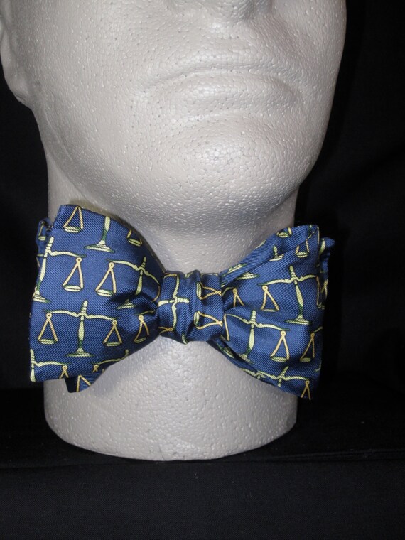 Mens BOW TIE SILK Judge Lawyer Legal Scales of Justice Libra