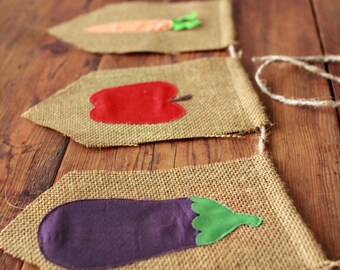 Farmer's Market Burlap Banner apple carrot radish eggplant squash fruit vegetable