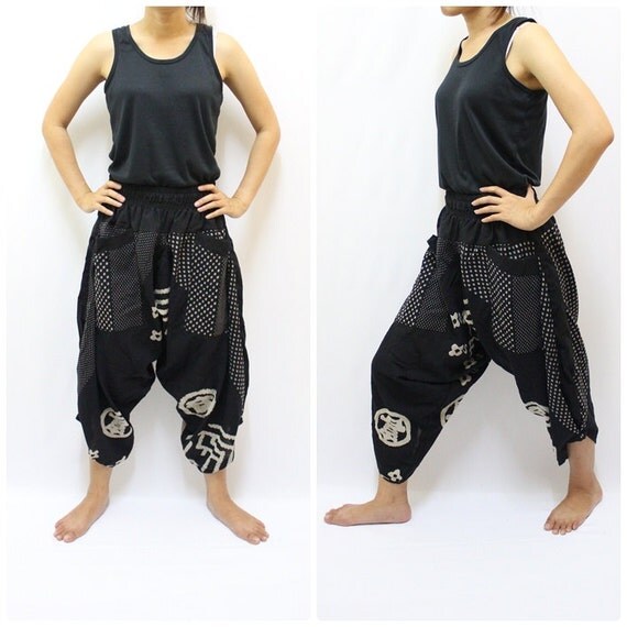 Japanese Style in Samurai Pants in Black Trouser by Watcharawaree