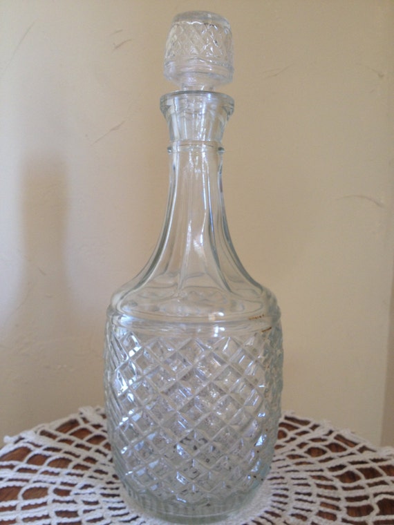 Vintage Anchor Hocking Wexford Glass Decanter 11 by JoAnntiques