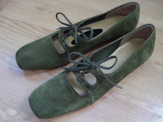 olive green flat shoes 1960s martini olive green suede flats loafers shoes by olive green flat shoes 1960s martini olive green suede flats loafers shoes by