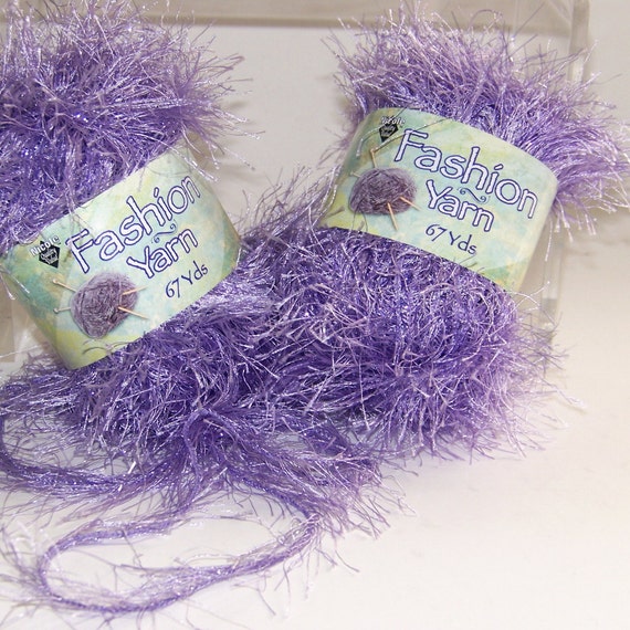 New Fashion Yarn Fun Fur YARN 2 Skeins/Soft Lavender