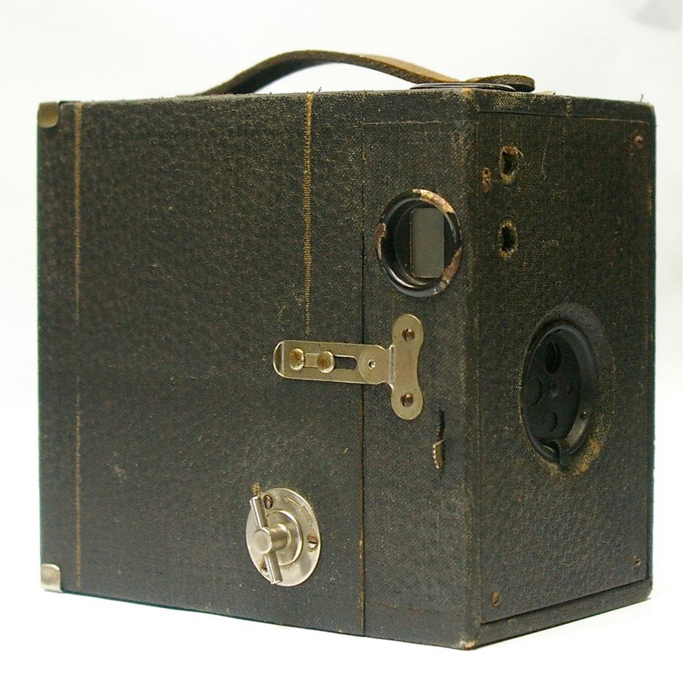 kewpie box camera