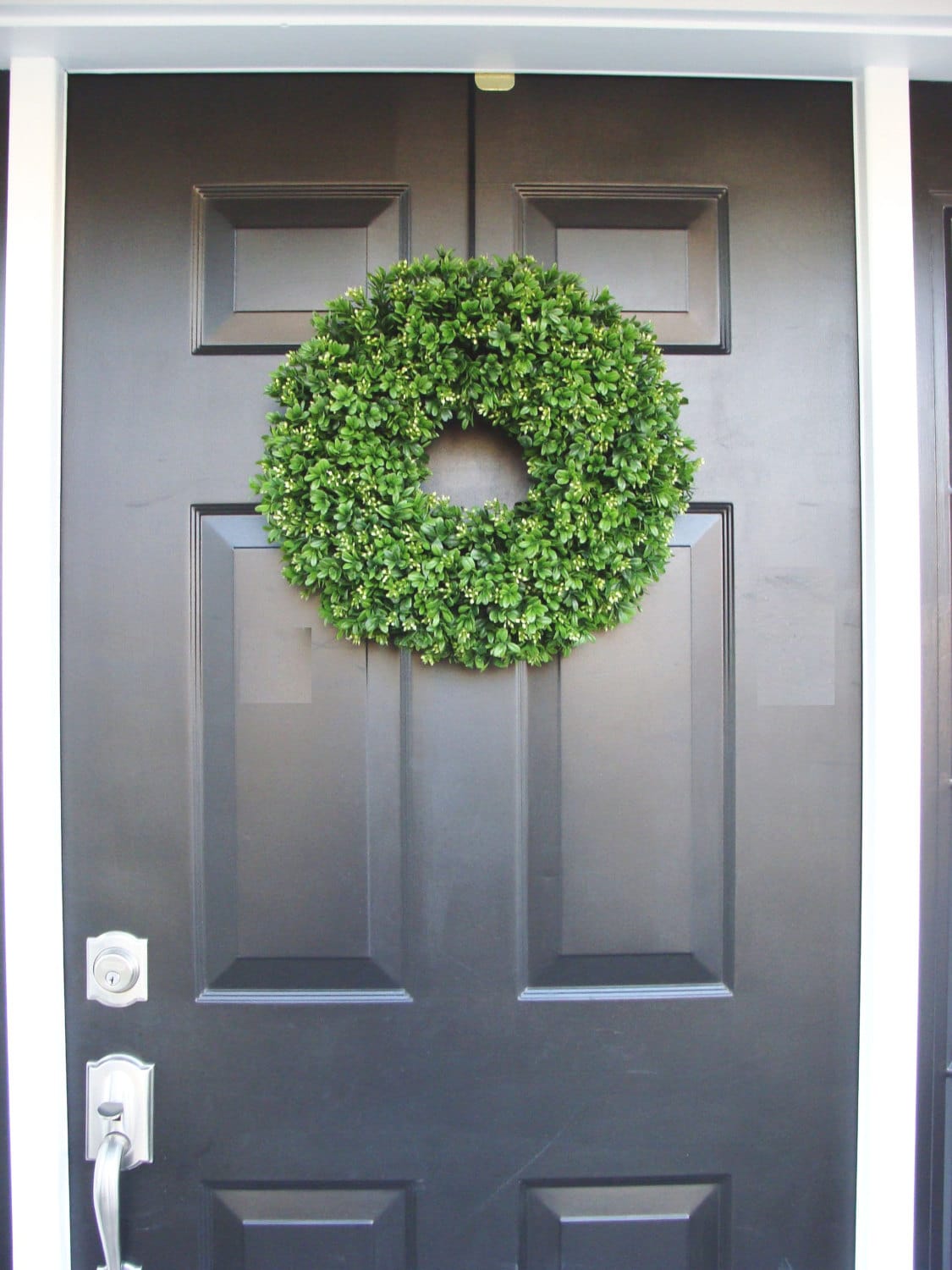 what size wreath for front door how to choose the right what size wreath for front door how to choose the right