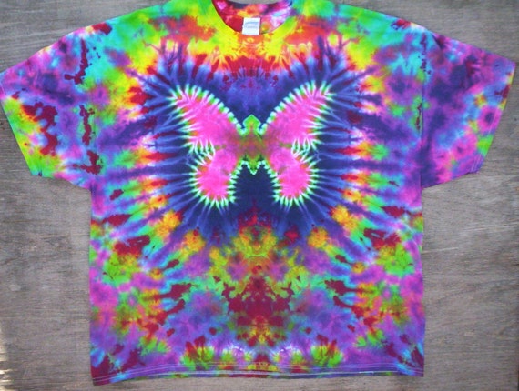 how to make a tie dye butterfly shirt