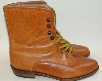Vintage Dark Brown Leather Grandma Ankle Booties size by YBretro