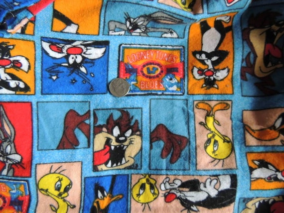 1 Yard Looney Tunes Fabric by Warner Bros by sayitisntsew on Etsy