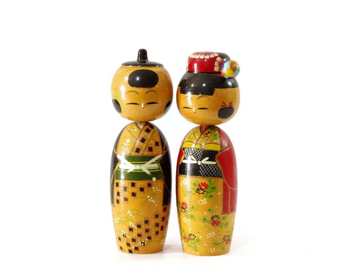 Vintage Kokeshi Dolls Japanese Wood Doll Pair