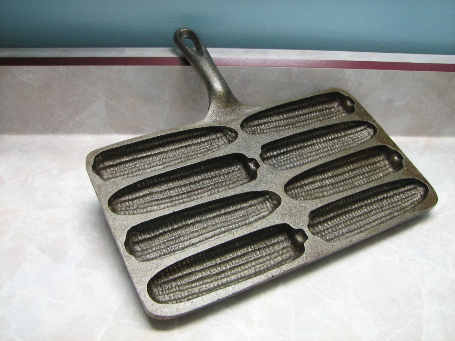 Cast Iron Corn Bread Skillet Very Rare Long Handle Corn