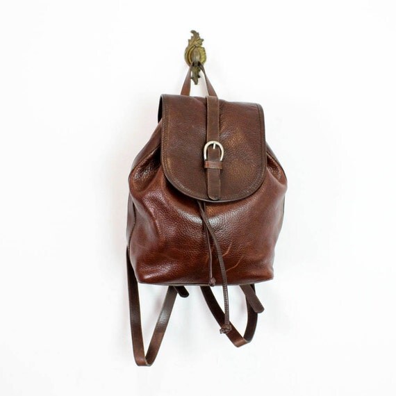 brown leather backpack / drawstring rucksack by OmniaVTG on Etsy