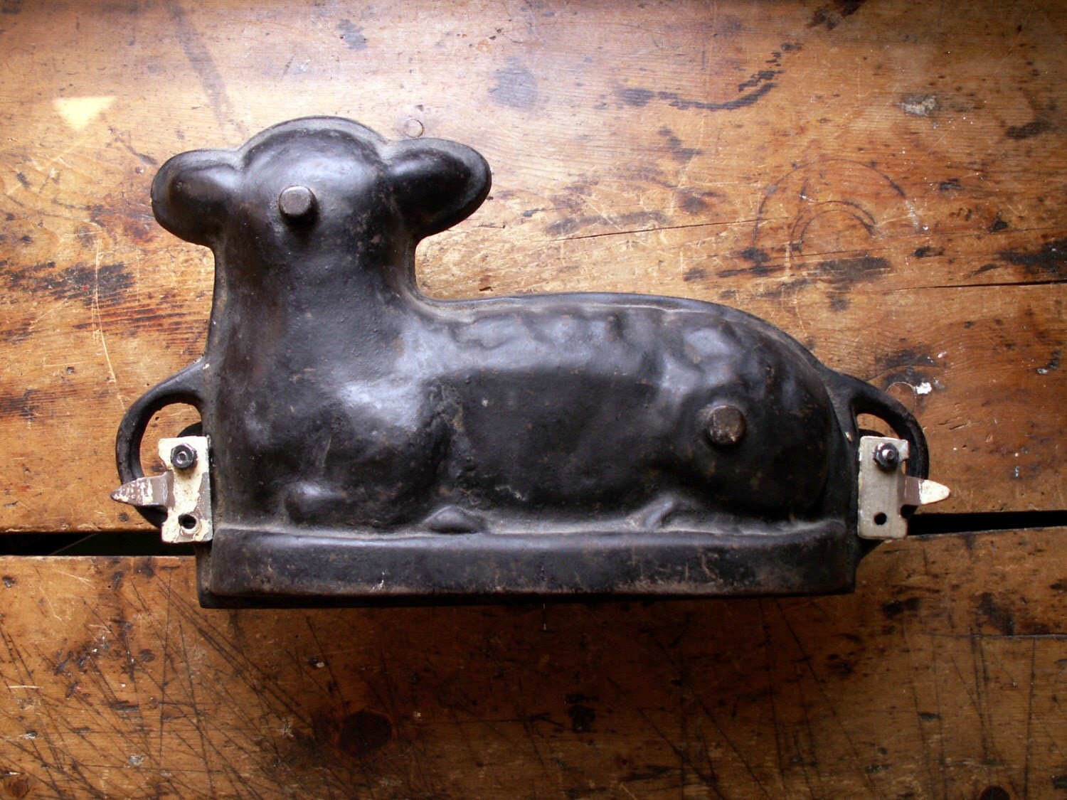 Vintage Cast Iron Easter Lamb Cake Mold