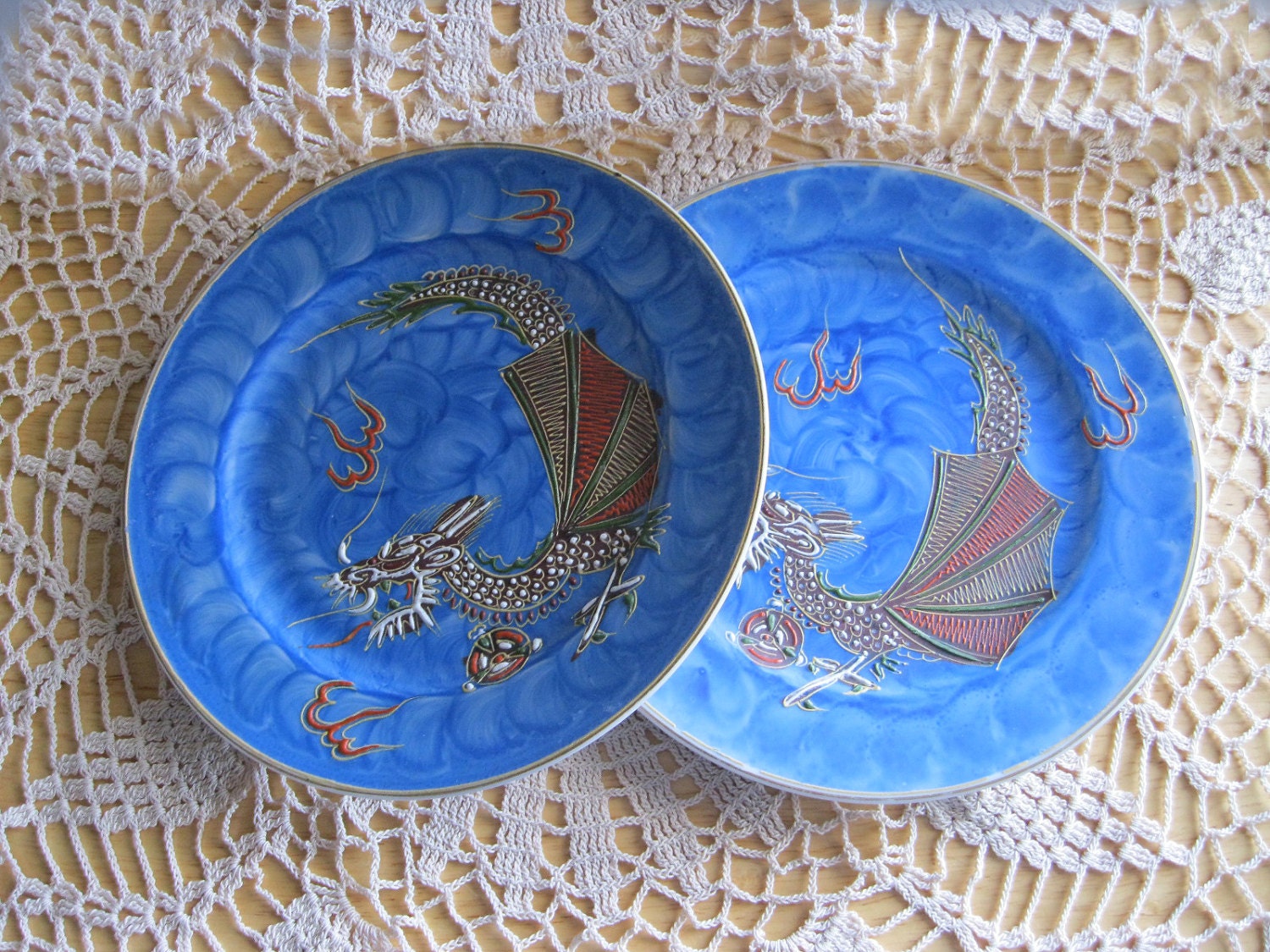 Vintage Pair Dragonware Moriage Blue Decorative Plates Kutani