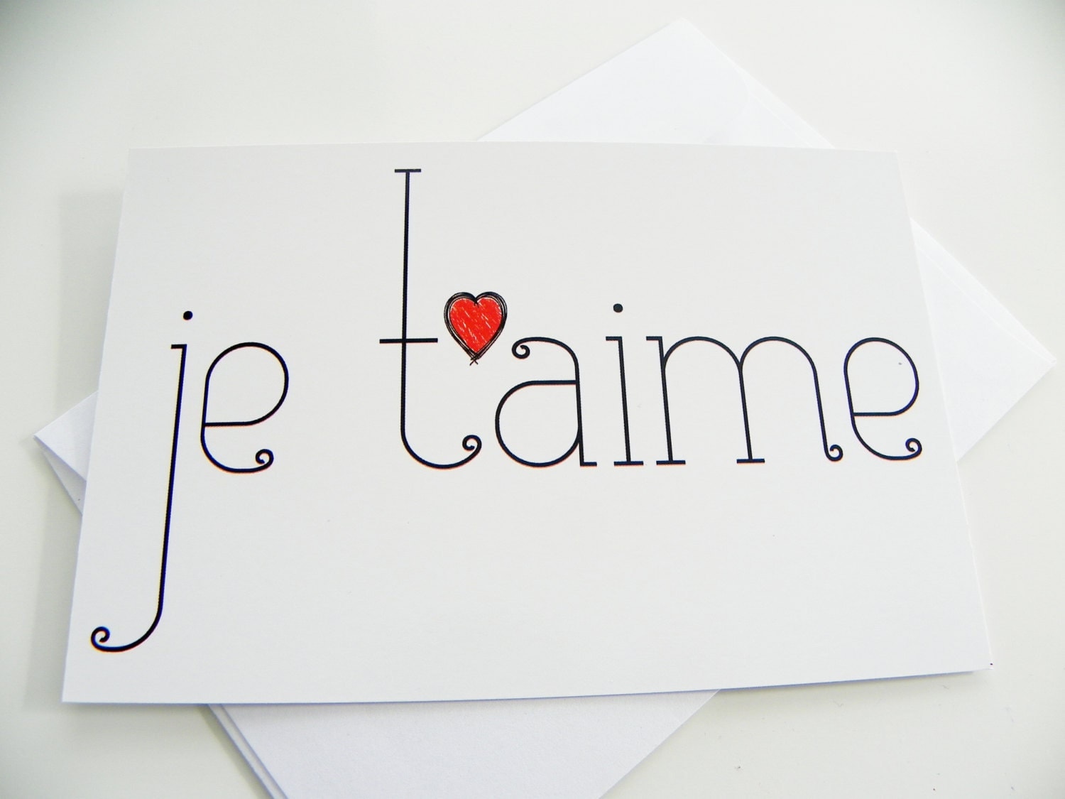I love you переводчик. Я тебя люблю на французском языке. Я люблю французский язык. Надпись на французском я тебя люблю. Я тебя люблю по французски.