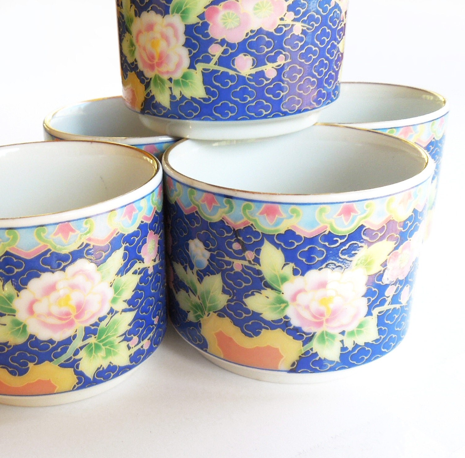 Cloisonne enamel Chinese greentea cups teacups tea cups Blue with gold rim and pink flowers