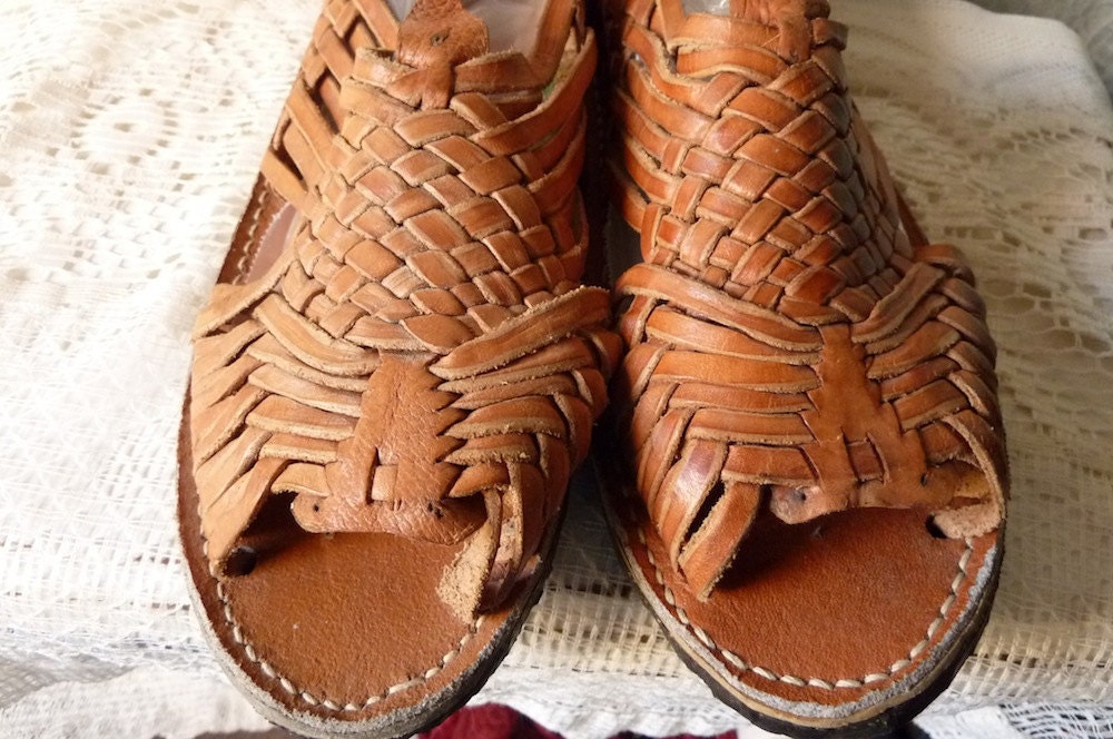 Vintage Authentic Mexican Brown Woven Huarache Sandals Shoes