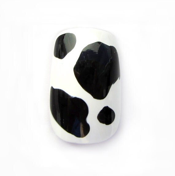 Items similar to Cow's Pattern Nails / handpainted nails, artistic ...